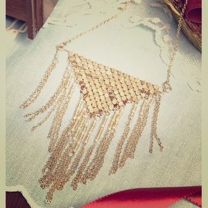 Golden Heirloom Necklace // Modcloth // 22"